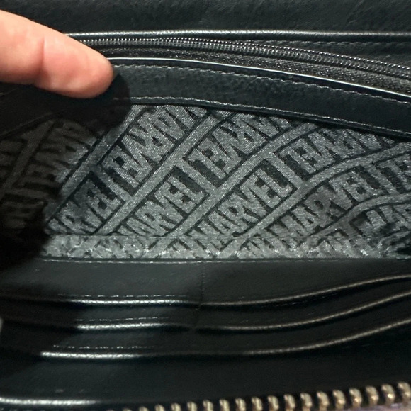 Loungefly Marvel Avengers Infinity War Chibi Print Zip-Around Wallet - Picture 9 of 10